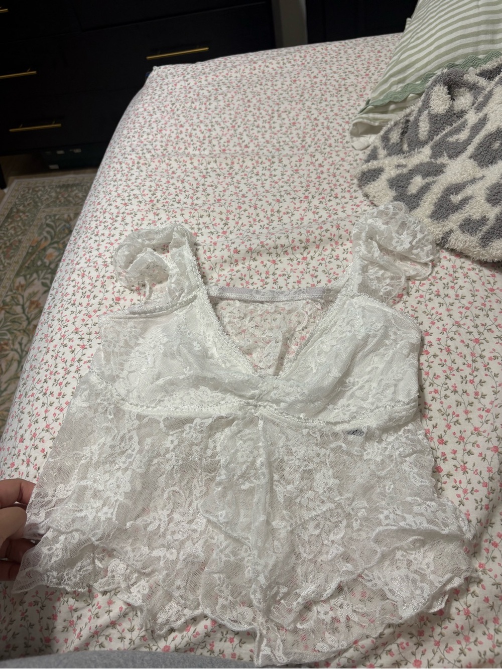 SHEIN babydoll top White Lace Ruffle Crop Top